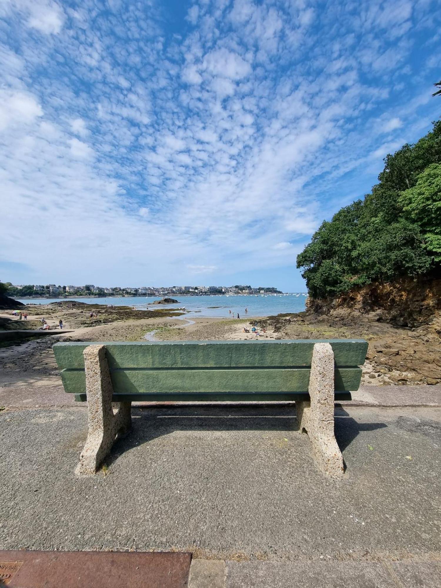 Le Mistral Du Centre Ville ,Chaleureux A 2 Min De La Plage Dinard Buitenkant foto